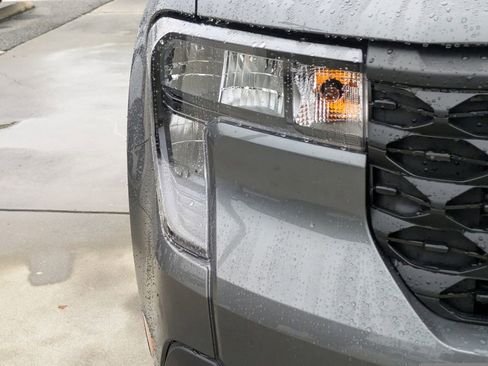 New 2025 Ford Maverick XL w/ 4K Tow Package image 9