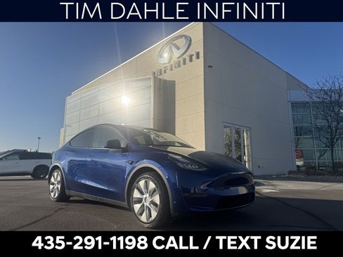 Used 2021 Tesla Model Y Long Range image 1