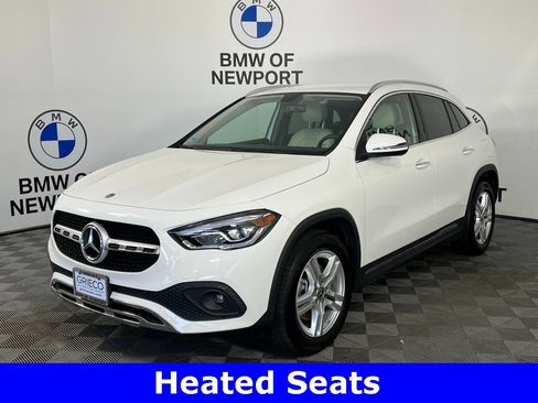 Used 2023 Mercedes-Benz GLA 250 4MATIC w/ Premium Package image 3