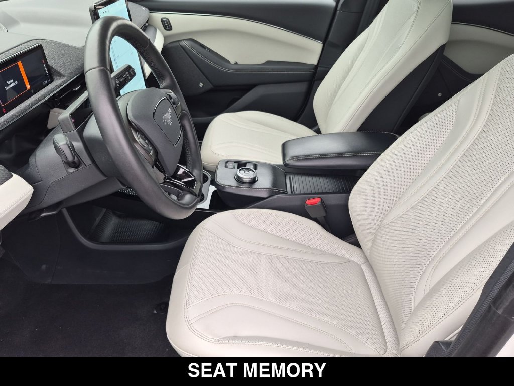 Used 2021 Ford Mustang Mach-E Premium AWD/4WD image 21