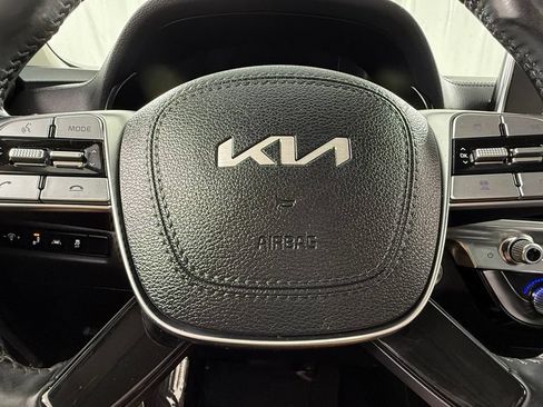 Used 2022 Kia Telluride LX AWD/4WD image 15