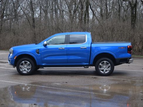 Used 2024 Ford Ranger Lariat w/ Advanced Towing Package image 23