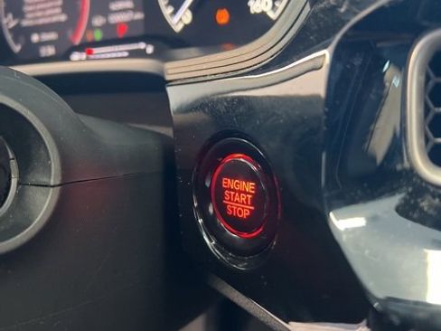 Used 2025 Honda Civic Sport image 11