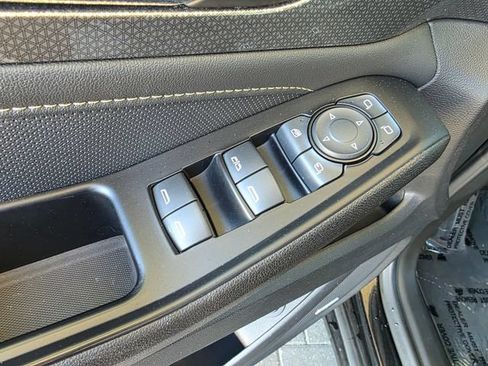 Used 2023 Chevrolet Traverse Premier w/ Redline Edition AWD/4WD image 24