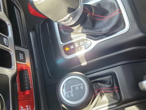 Used 2019 Jeep Wrangler Unlimited Rubicon AWD/4WD image 23