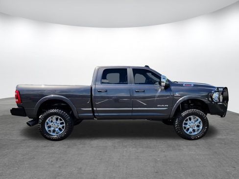 Used 2023 RAM 3500 Limited w/ Towing Technology Group AWD/4WD image 4