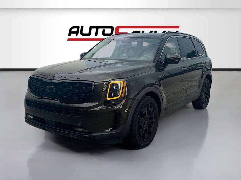 Used 2021 Kia Telluride SX w/ Nightfall Edition Package AWD/4WD image 3