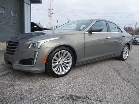 Used 2017 Cadillac CTS Luxury image 4