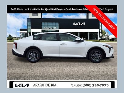 New 2025 Kia K4 LXS