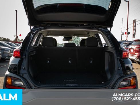 Used 2021 Hyundai Kona SEL w/ Cargo Package image 11