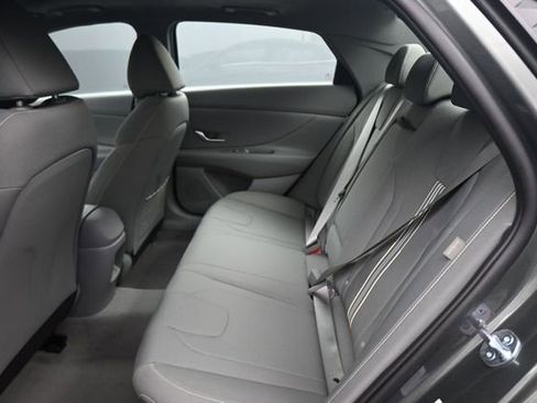 New 2026 Hyundai Elantra SEL Sport Premium FWD image 15