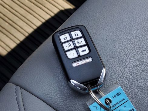 Used 2018 Honda Odyssey EX-L image 33