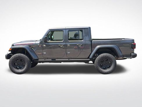 Used 2025 Jeep Gladiator Rubicon w/ Convenience Group AWD/4WD image 2