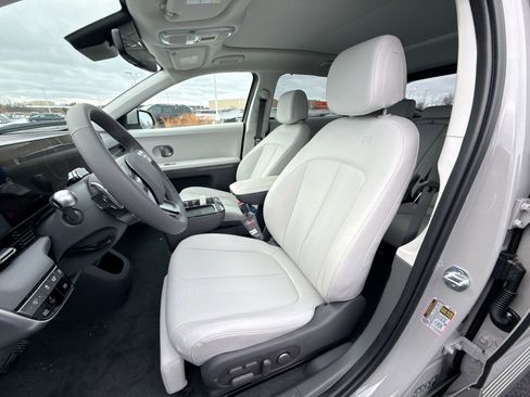 New 2026 Hyundai Ioniq 5 Limited image 13