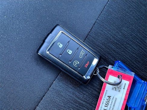 Used 2022 Jeep Grand Cherokee L Laredo w/ Luxury Tech Group I image 11