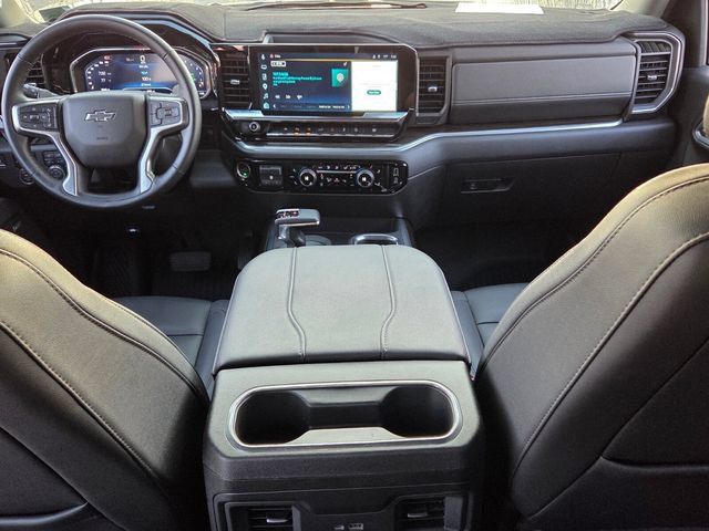 Used 2025 Chevrolet Silverado 1500 RST AWD/4WD image 9