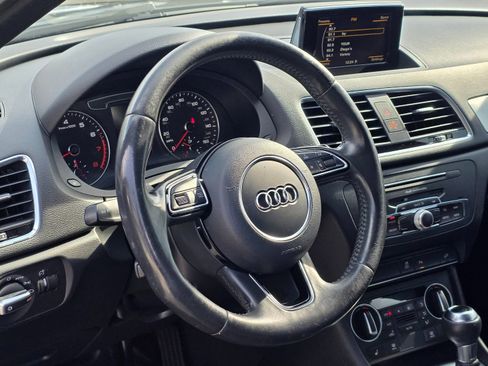 Used 2018 Audi Q3 2.0T Premium w/ Convenience Package image 16