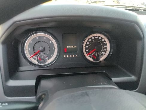 Used 2016 RAM 1500 Express w/ Popular Equipment Group AWD/4WD image 27