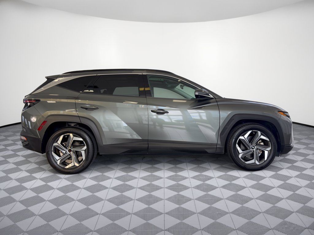 Used 2022 Hyundai Tucson Limited w/ Cargo Package FWD image 8