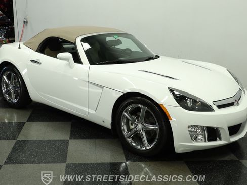 Used 2009 Saturn Sky Red Line image 14