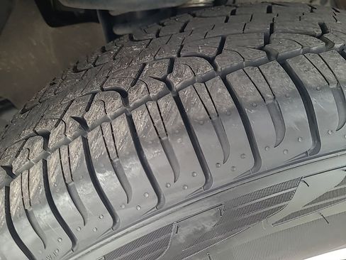 Used 2024 Toyota 4Runner TRD Off-Road Premium image 26