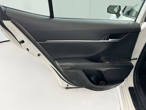 Used 2023 Toyota Camry LE image 27