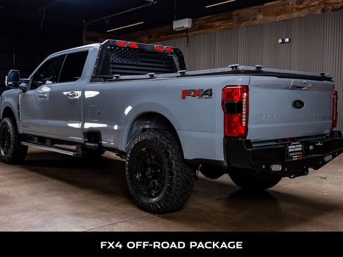 Used 2025 Ford F350 Lariat w/ FX4 Off-Road Package AWD/4WD image 7