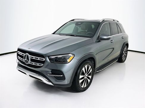 Certified 2025 Mercedes-Benz GLE 350 4MATIC image 3