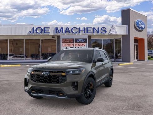Used 2026 Ford Explorer Tremor w/ Tremor Convenience Package AWD/4WD image 4