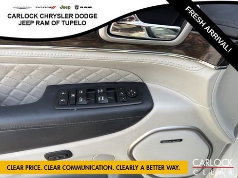 Used 2017 Jeep Grand Cherokee Summit image 11