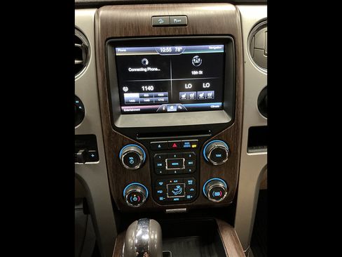 Used 2014 Ford F150 Lariat w/ Equipment Group 502A Luxury AWD/4WD image 11