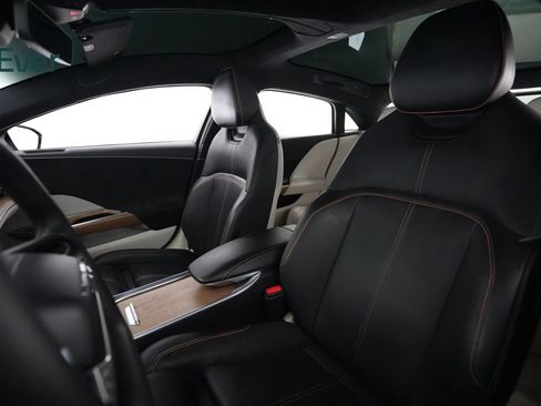 Used 2023 Lucid Air Grand Touring AWD/4WD image 4