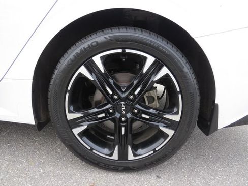 Used 2023 Kia K5 GT-Line FWD image 11