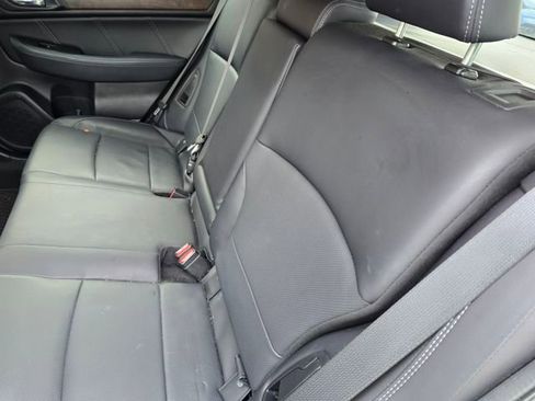 Used 2018 Subaru Outback 3.6R Limited image 10