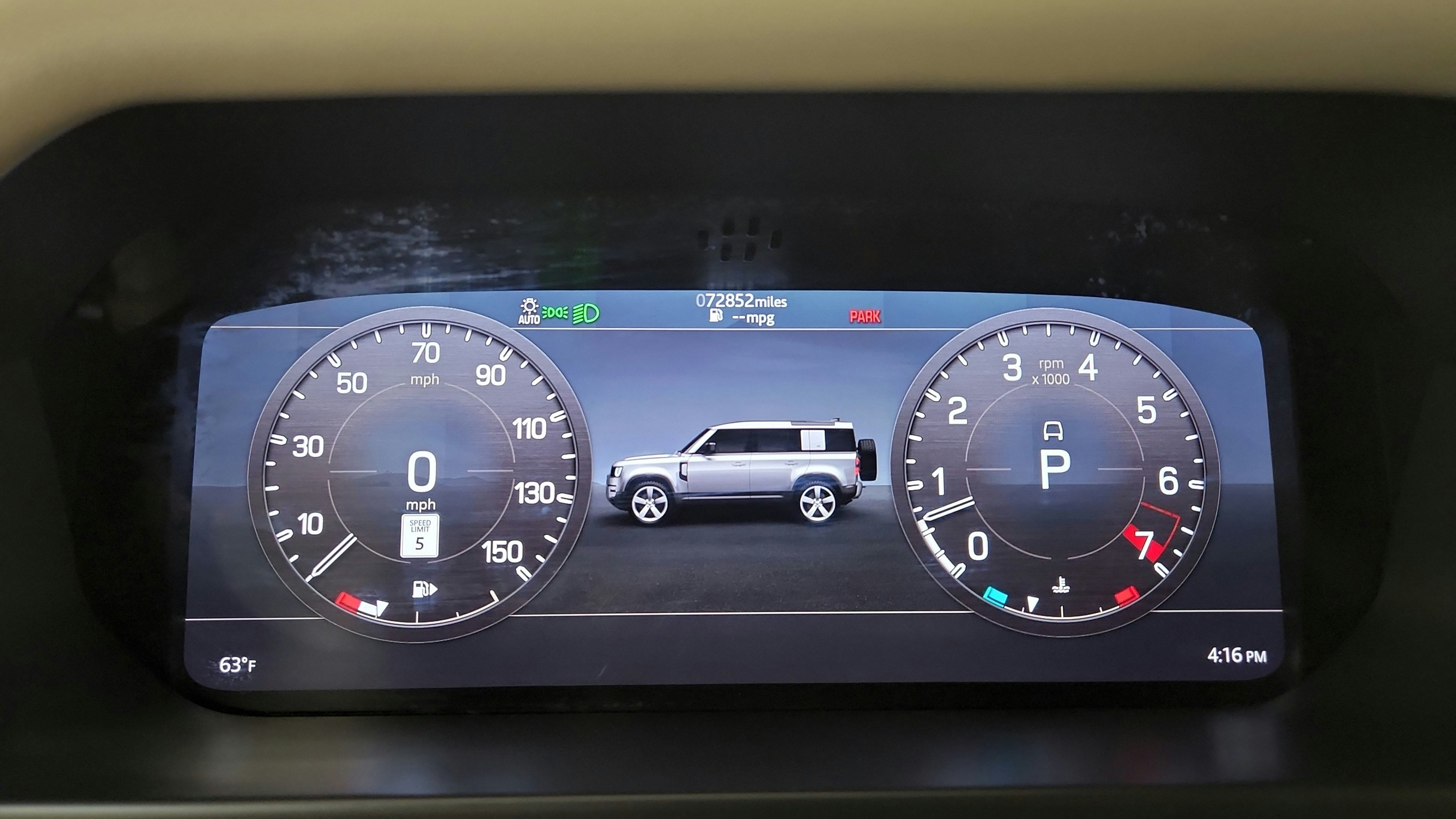 Used 2020 Land Rover Defender 110 HSE AWD/4WD image 17