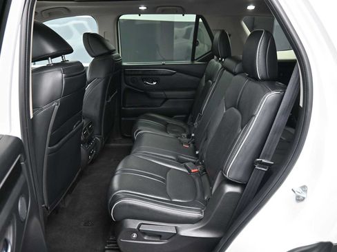 Used 2023 Honda Pilot Elite image 22