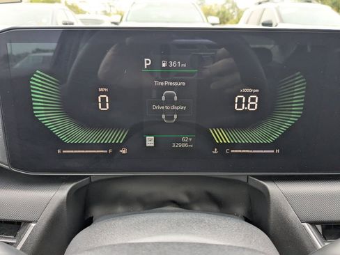 Used 2025 Kia K4 FWD image 28