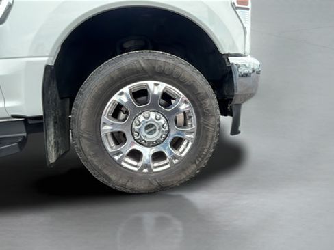 Used 2022 Ford F350 Lariat w/ Chrome Package AWD/4WD image 29