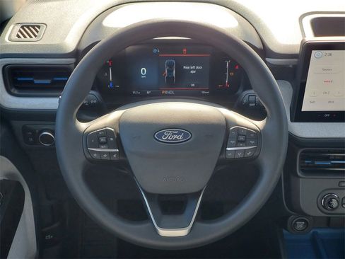 New 2025 Ford Maverick XLT image 24