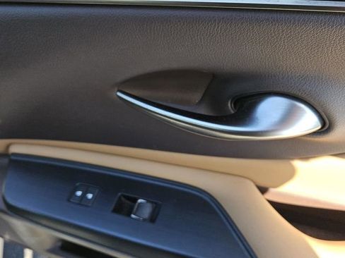 Used 2021 Lexus ES 350 350 w/ Premium Package image 32