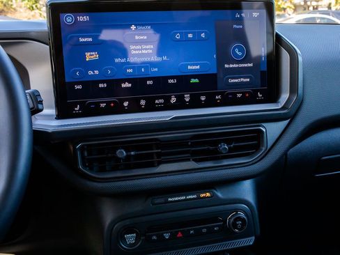 Used 2025 Ford Bronco Sport Badlands image 19