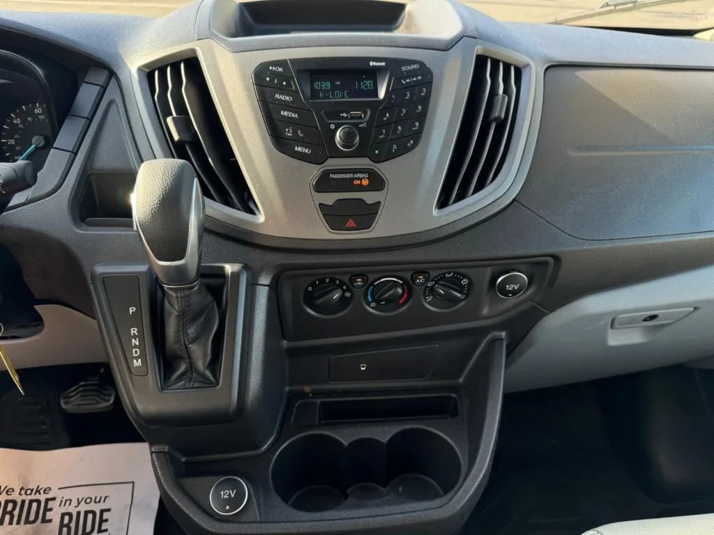 Used 2019 Ford Transit 250 148 Medium Roof RWD image 17