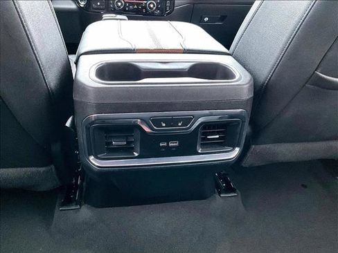 Used 2024 Chevrolet Silverado 1500 High Country image 25