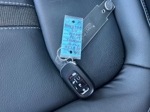 Used 2024 Honda Pilot Touring image 84