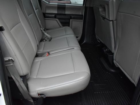 Used 2019 Ford F250 XL w/ Power Equipment Group AWD/4WD image 27