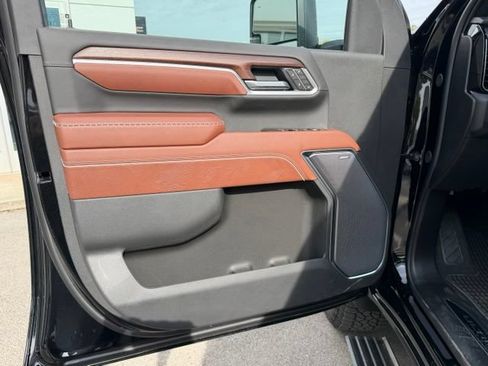 New 2026 GMC Sierra 2500 Denali Ultimate AWD/4WD image 5