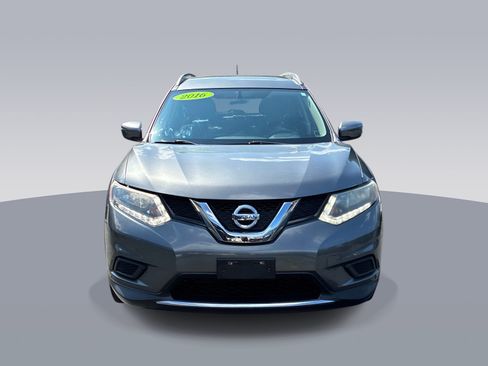 Used 2016 Nissan Rogue SV AWD/4WD image 2