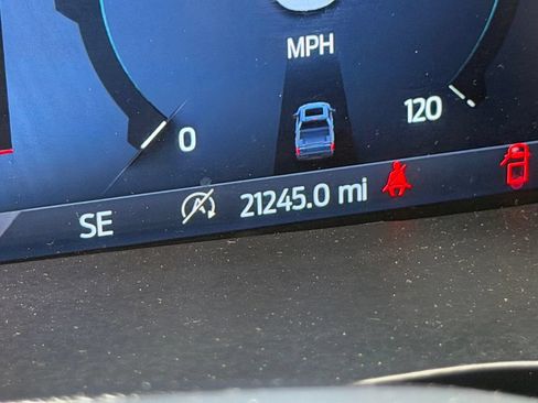 Used 2025 Ford F150 XLT w/ Equipment Group 301A Standard AWD/4WD image 3