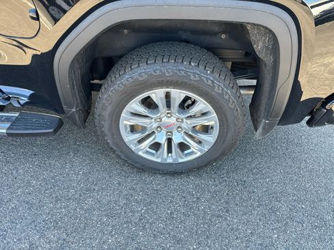 New 2026 GMC Sierra 1500 Denali AWD/4WD image 9