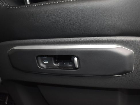 Used 2026 BMW X5 sDrive40i RWD image 19